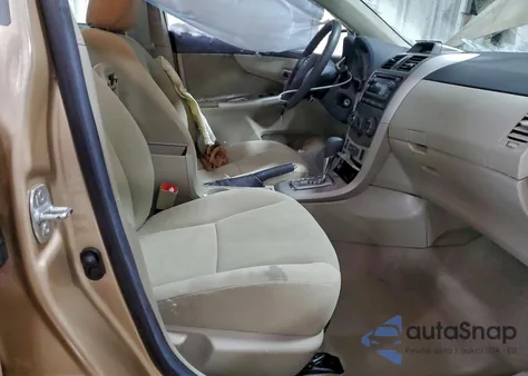 2012 Toyota Corolla Base z USA, uszkodzony, nr VIN 2T1BU4EE7CC849660